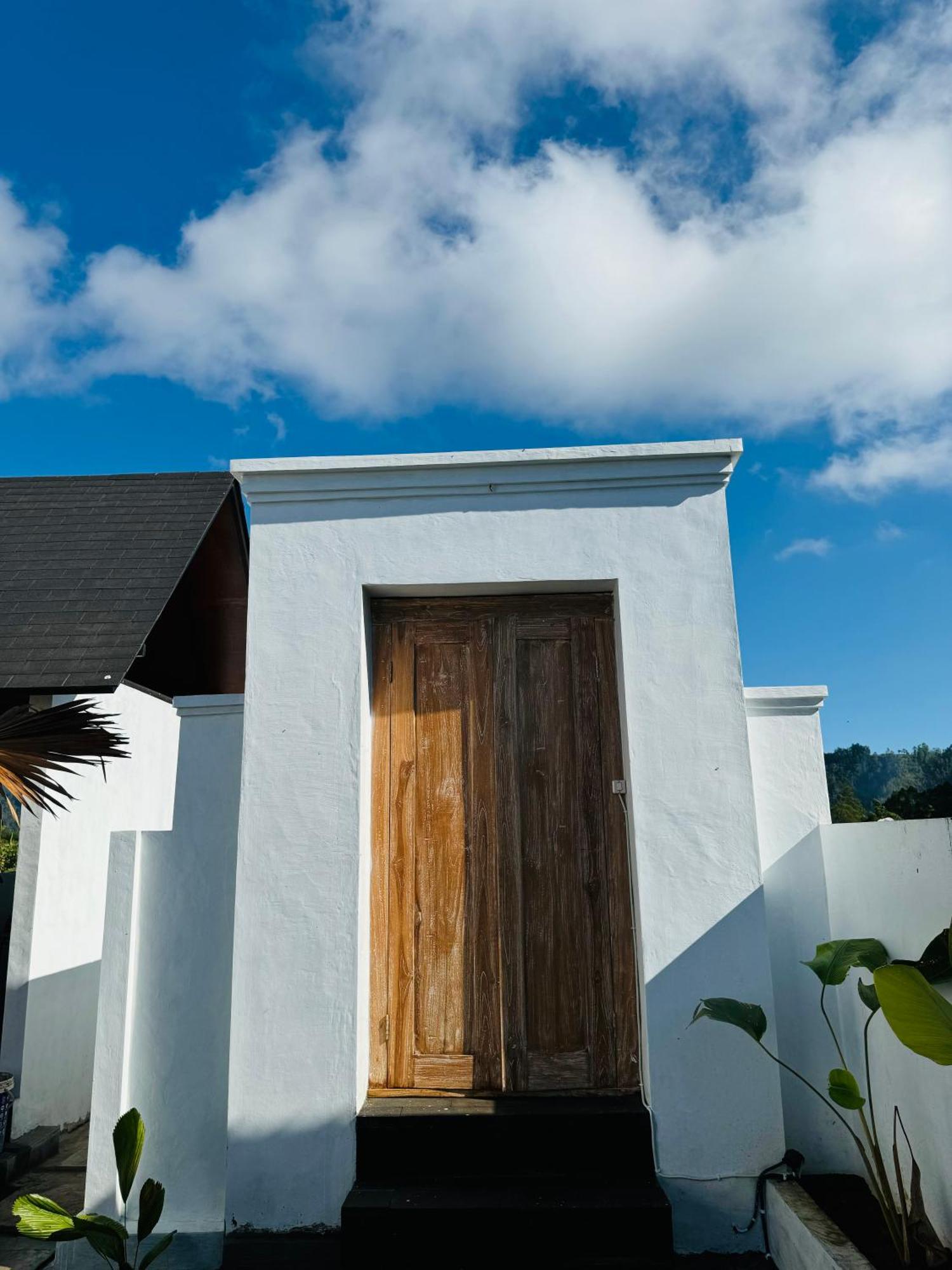 Volcano Cottages Kubupenlokan Buitenkant foto